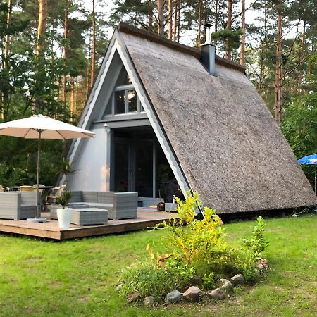 Ferienhaus Reetdach 1300Qm Privatgrundstueck Bootssteg Sauna Templin Luebbesee Uckermark Erholung Pur Seenplatte Petersdorf  Ngoại thất bức ảnh