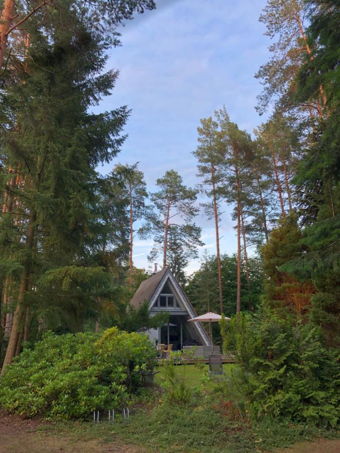 Ferienhaus Reetdach 1300Qm Privatgrundstueck Bootssteg Sauna Templin Luebbesee Uckermark Erholung Pur Seenplatte Petersdorf  Ngoại thất bức ảnh
