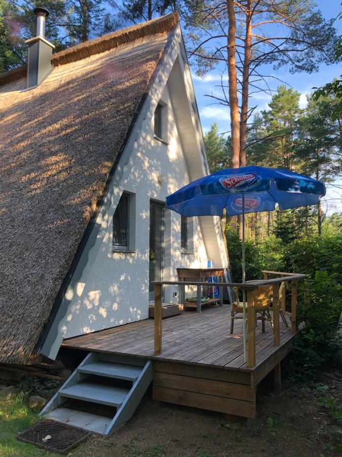 Ferienhaus Reetdach 1300Qm Privatgrundstueck Bootssteg Sauna Templin Luebbesee Uckermark Erholung Pur Seenplatte Petersdorf  Ngoại thất bức ảnh